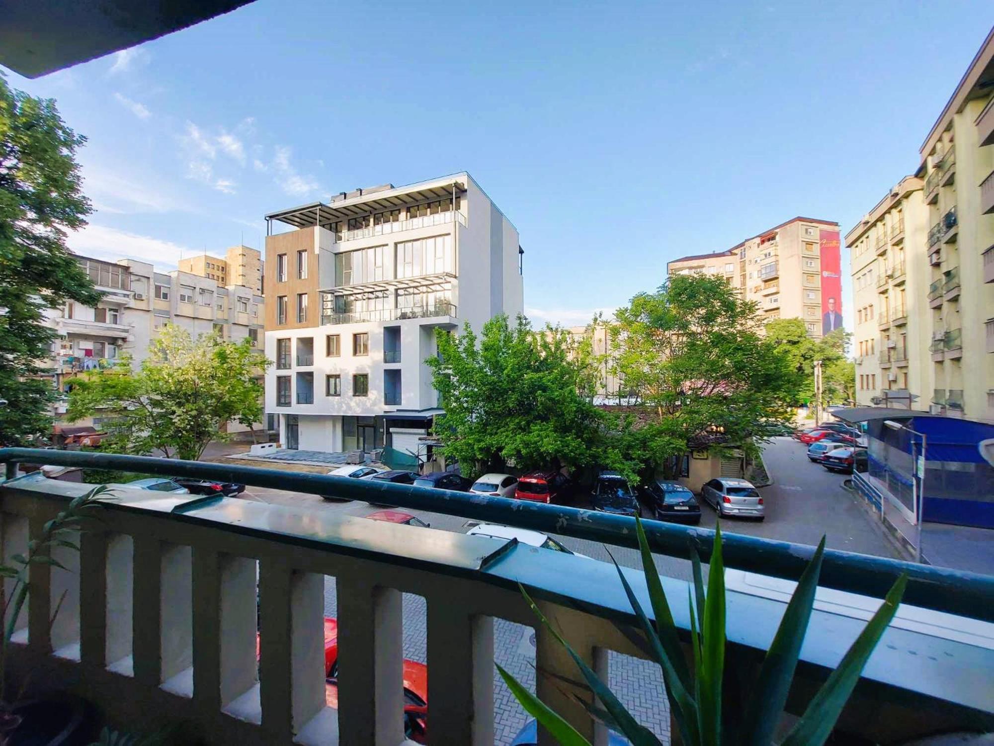 Centar Apartment Aleks Skopje Buitenkant foto